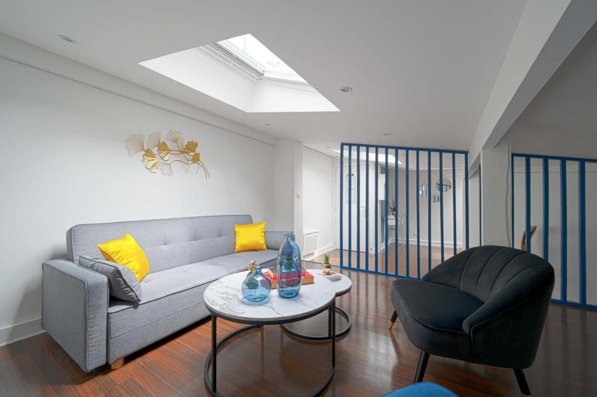 Magnifique Appartement A Pied Du Chateau Versailles Exterior foto